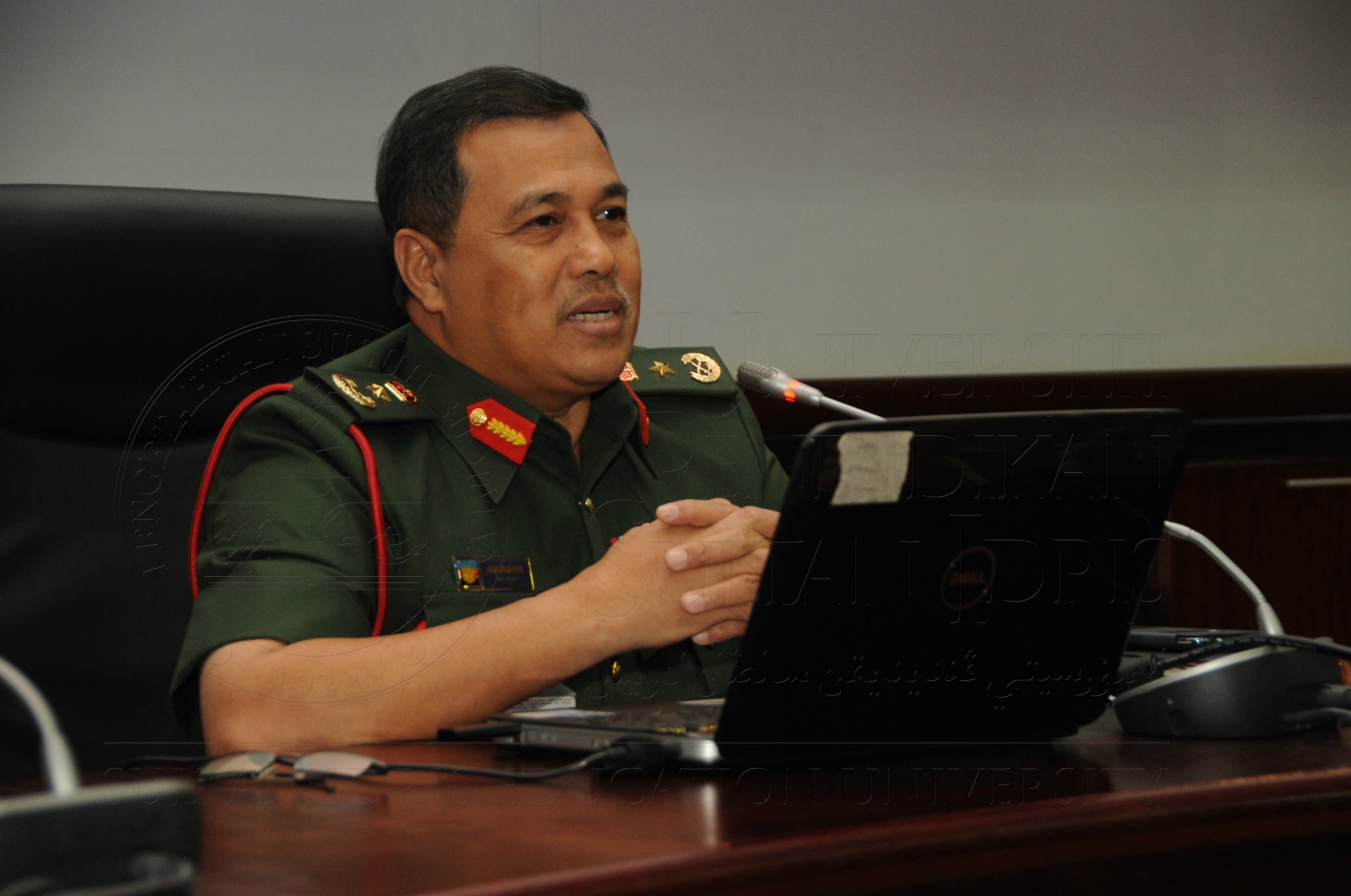 PRO16 22 is HAS 0527